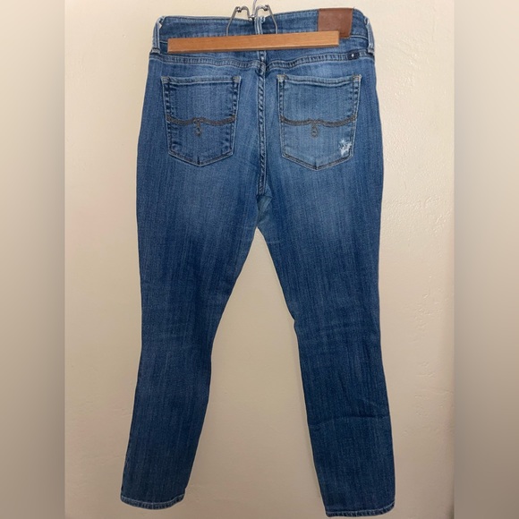 Lucky Brand Lolita Capri Jeans - Picture 2 of 3